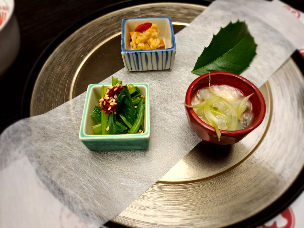 膳彩 正面からのアングル