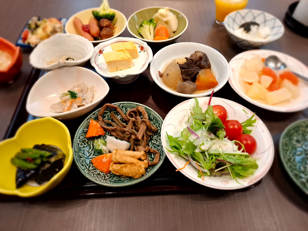 富士屋 朝食バイキングの料理