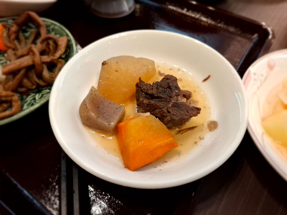 富士屋 朝食バイキングの野菜煮込み