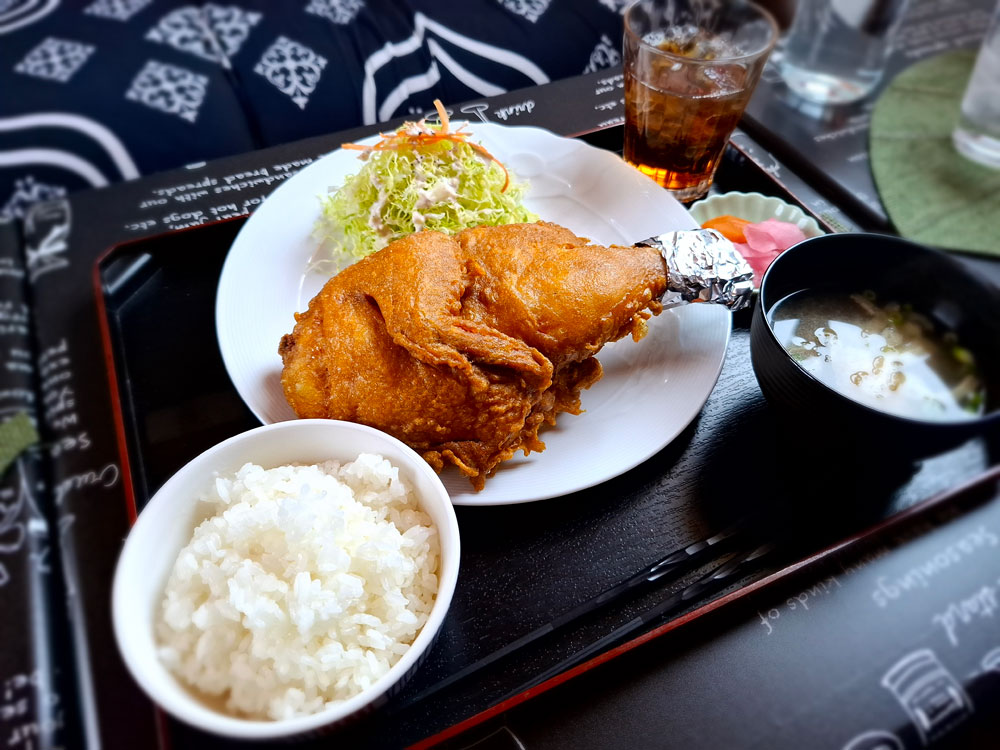 らまいろ升潟店 半身揚げ定食