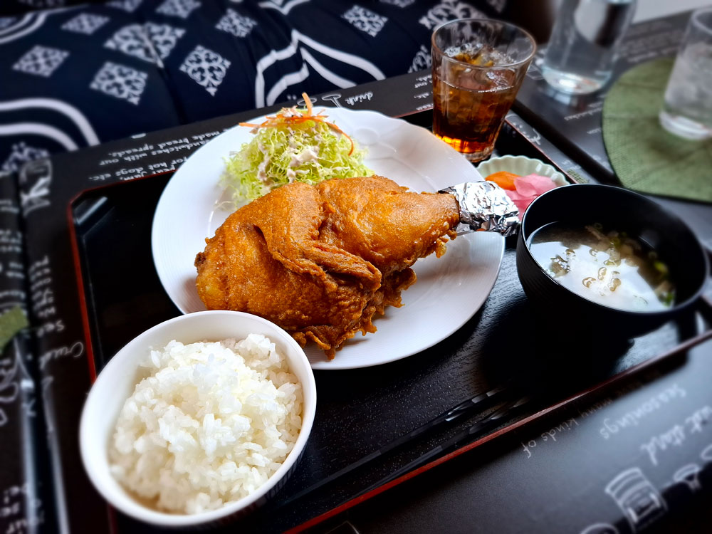 らまいろ升潟店 半身揚げ定食