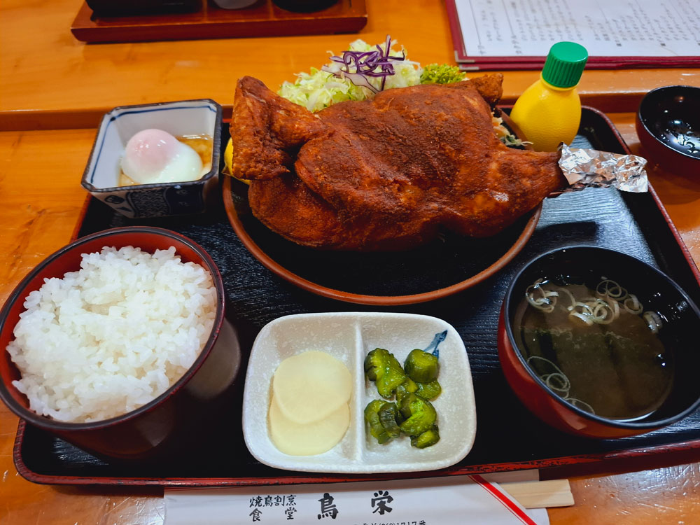 若鳥から揚げ定食 上からのアングル