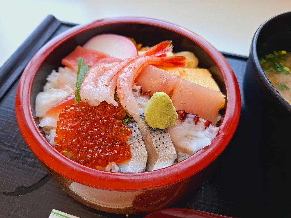 地魚食道ひさご 並ちらし