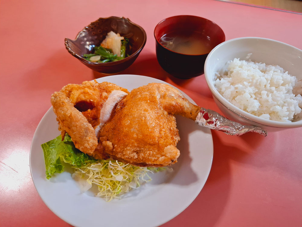 湖水軒 ヒナどり定食