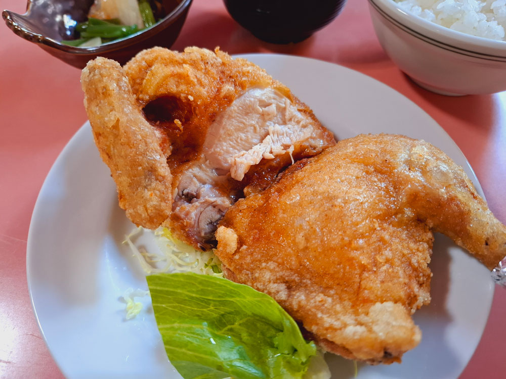 ヒナどり定食 鶏の半身揚げ