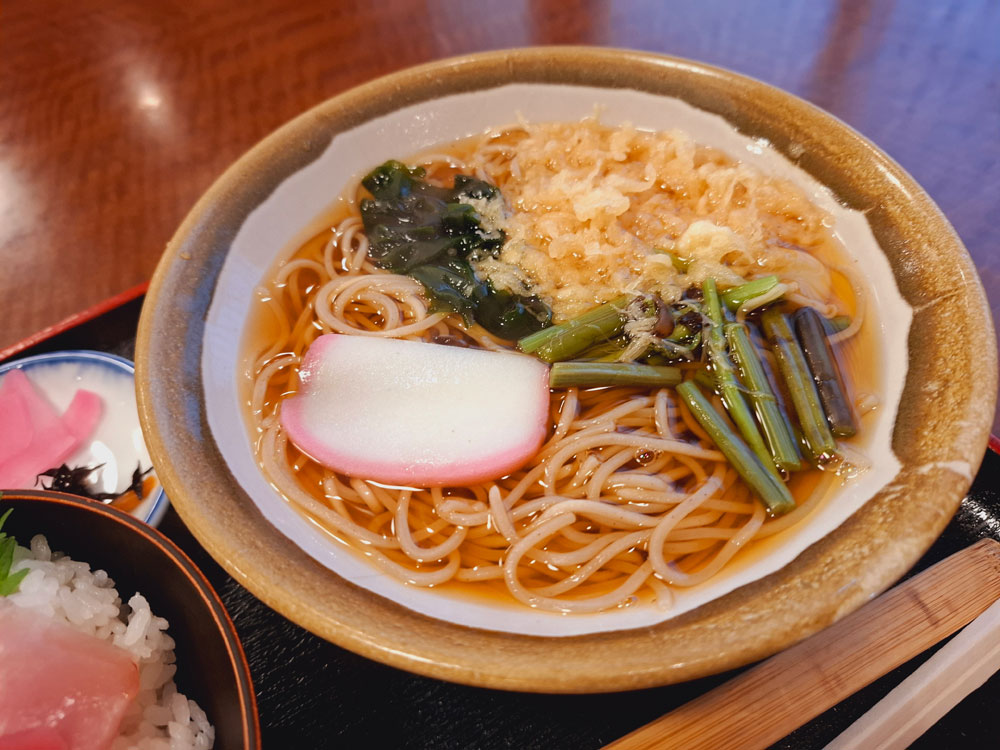 海鮮丼セット たぬきそば