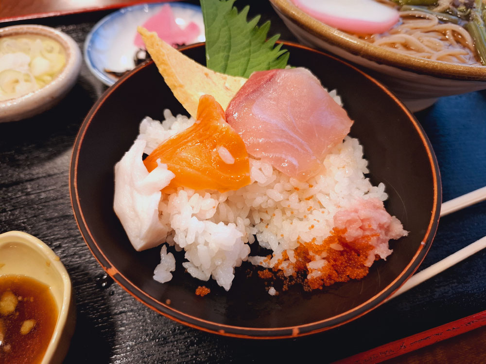 山よし 海鮮丼のご飯
