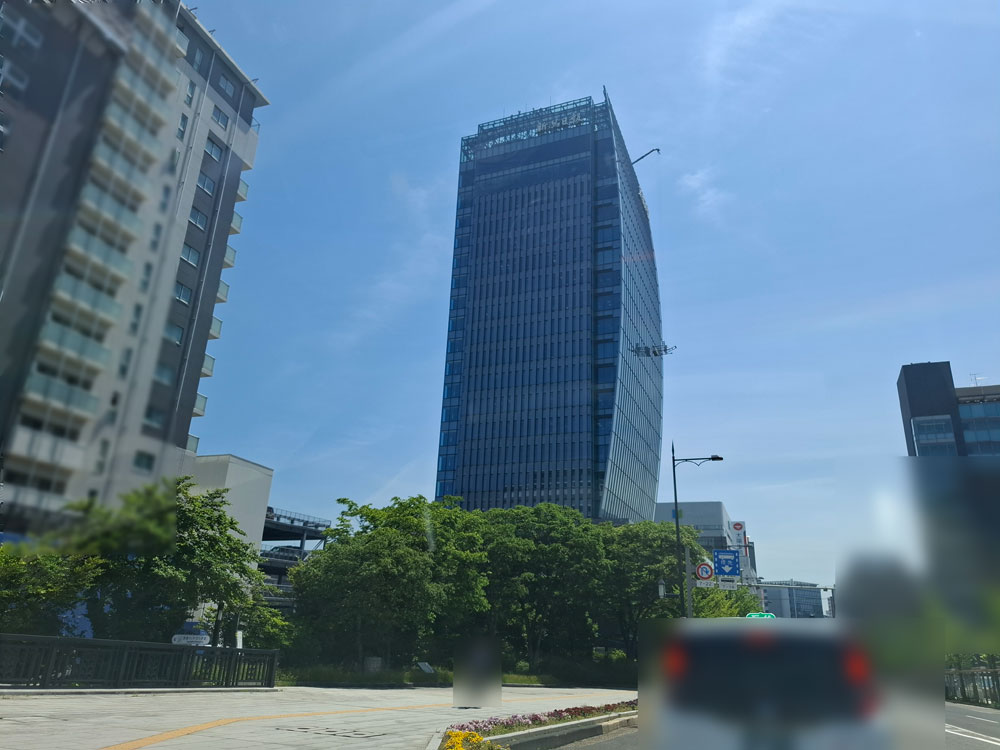 新潟市 会社のビル