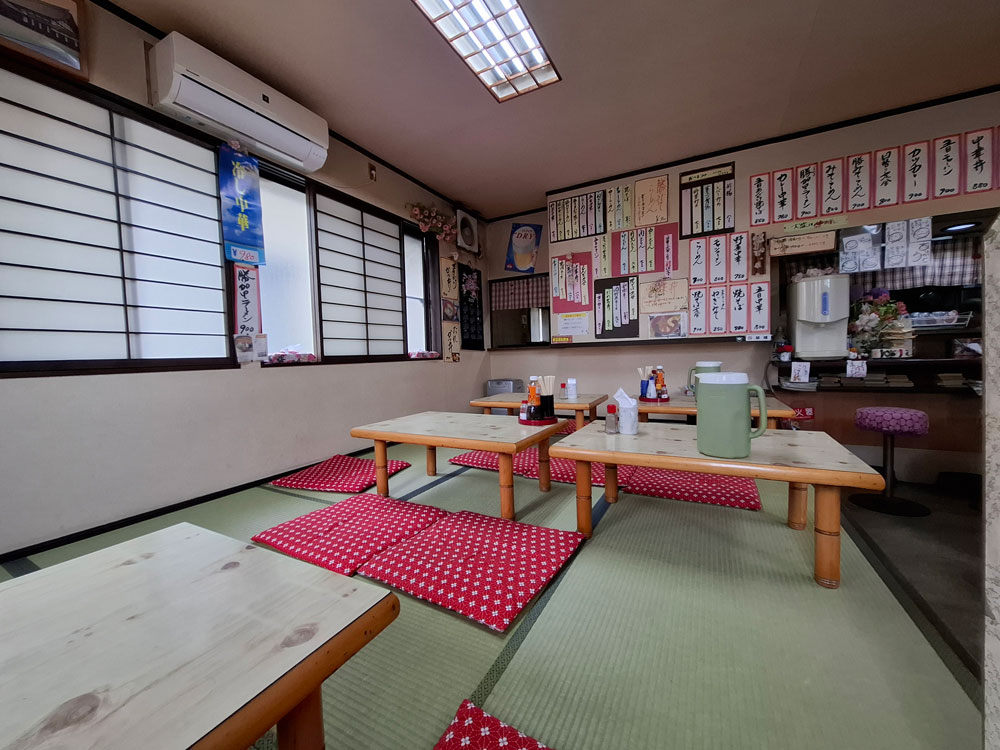 原泉 店内の様子