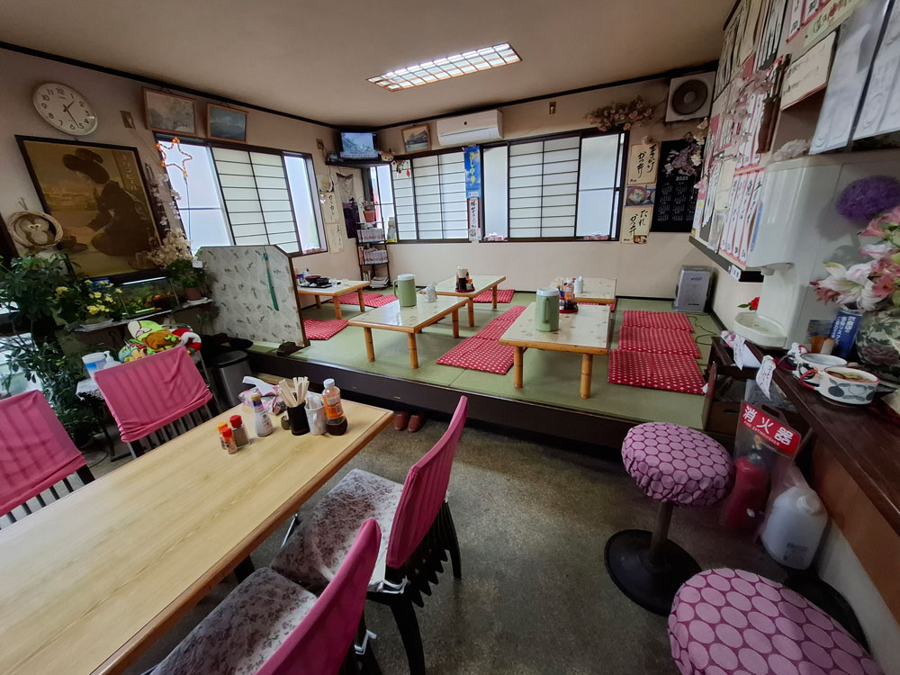 原泉 店内