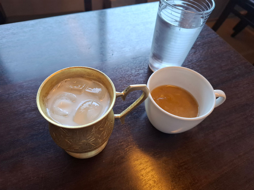 ラッシーとスープ